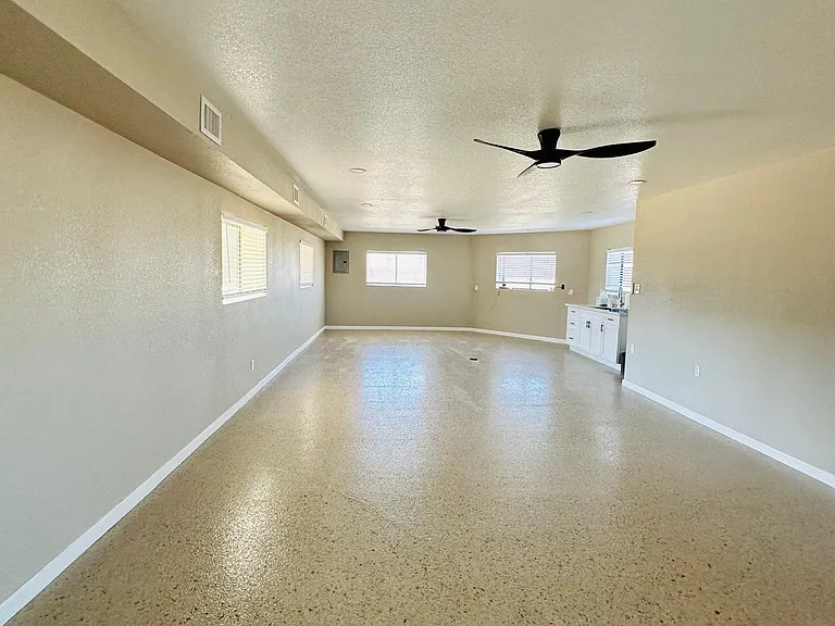 2610 Via Corona — Photo 39