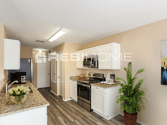 4th image of 1336 Dawson Way