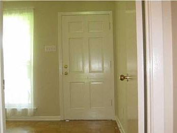 2nd image of 304 Lynn Dr