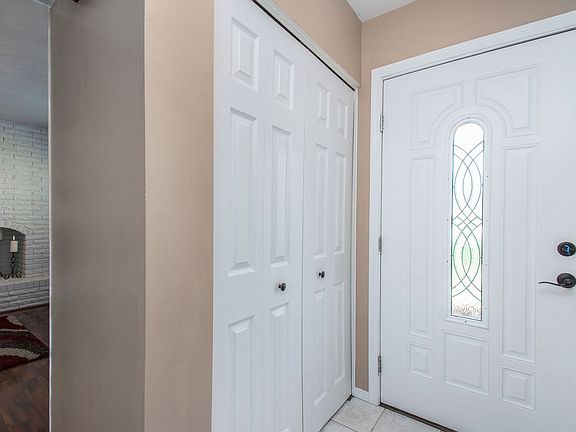 5th image of 17400 Fleetwood Ln