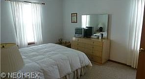 3rd image of 694 N Creek Dr Unit 694