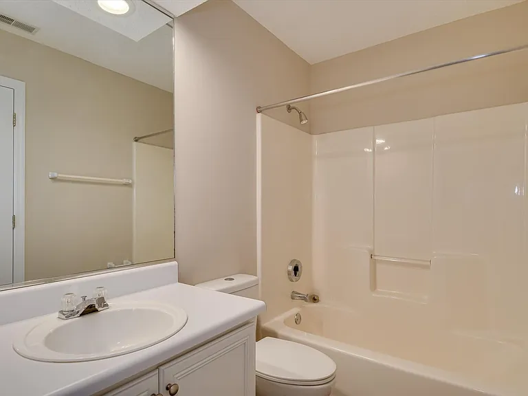 41 Innisbrook Dr #1 — Photo 10