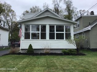 2920 Coniston Rd, Schenectady, NY 12304