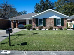 520 Park Ridge Dr, River Ridge, LA 70123