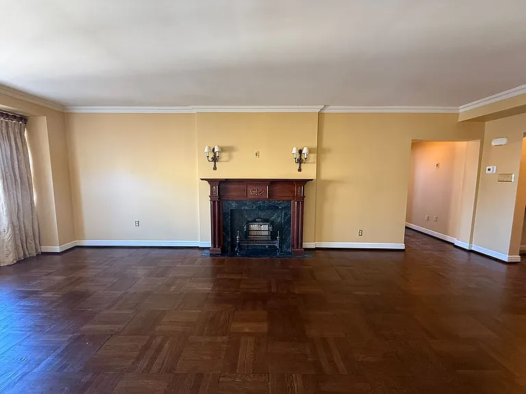 The Royal York Apartments — Photo 79