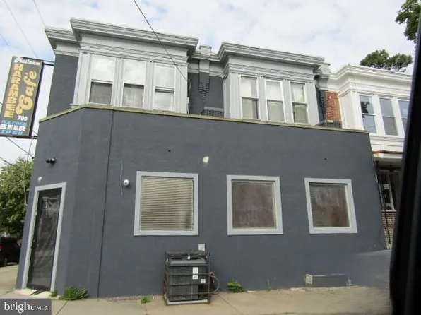 700 Lloyd St, Chester, PA 19013