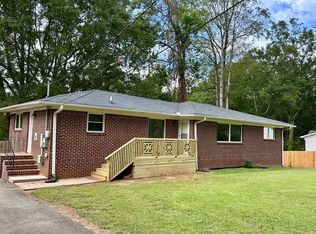 2307 Woodridge Dr, Marietta, GA 30066