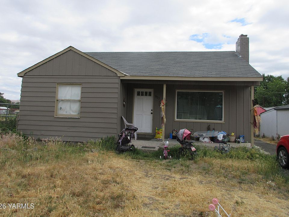 1st image of 907 S 8th Ave