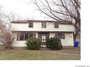 240 Fetzner Rd, Rochester, NY 14626