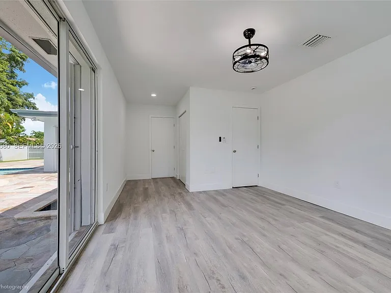 6250 SW 62nd Pl — Photo 22
