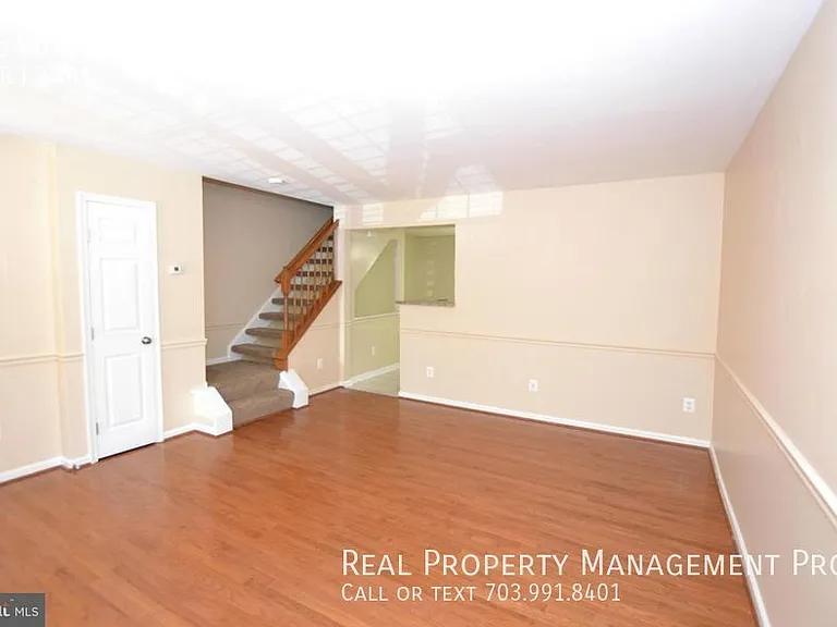 9546 Buttonbush Ct — Photo 2