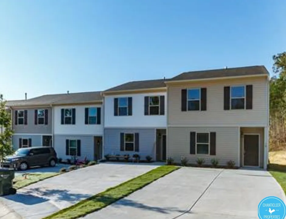 884 Saratoga Dr #1