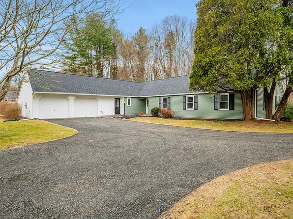 3 Whippoorwill Road, Old Lyme, CT 06371