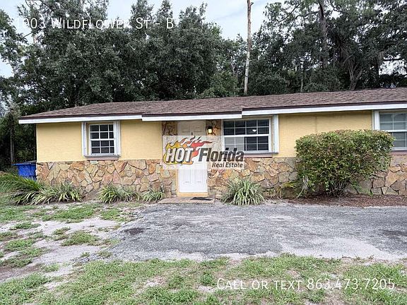 2nd image of 1003 Wildflower St APT B