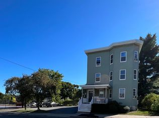 366 Central St #2, Saugus, MA 01906