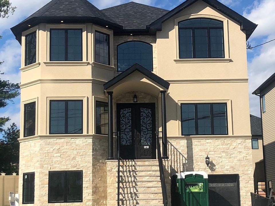1st image of 161 Clarke Ave