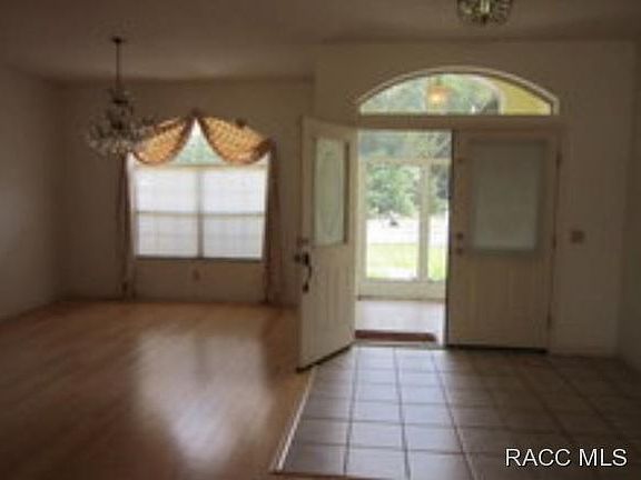 2nd image of 1223 NE 1st St