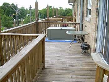 5th image of 6649 S Maryland Ave APT 3W