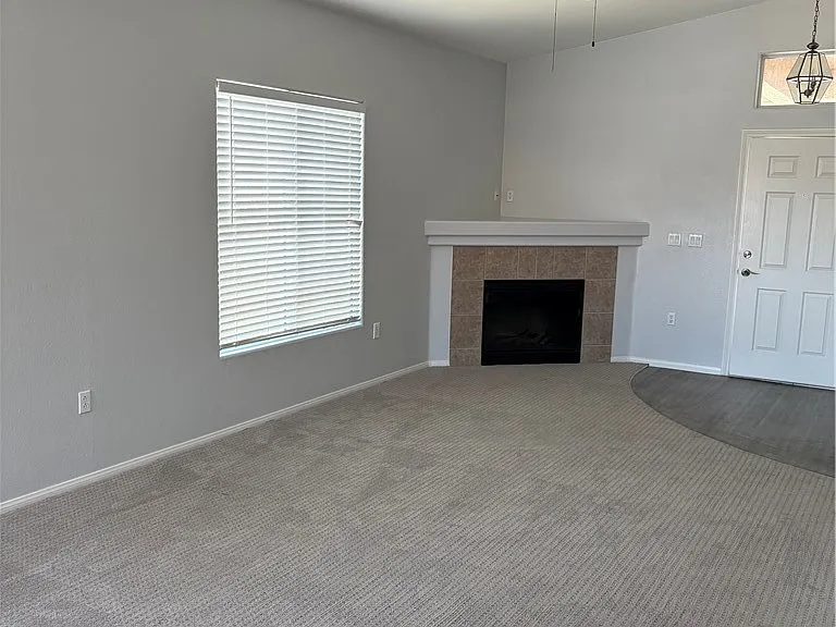 2305 W Horizon Ridge Pkwy #1324 — Photo 3