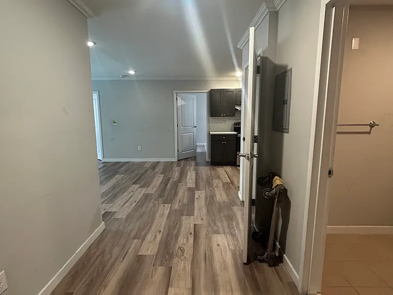 113-115 12th Ave #206 — Photo 2