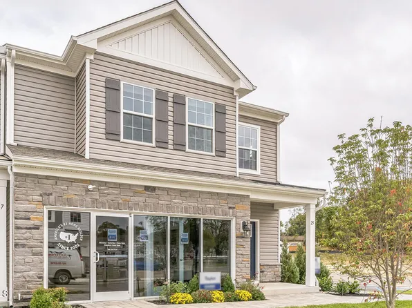 20 Victoria Gardens Square, Neptune Township, NJ 07753