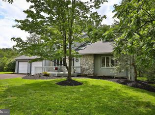 20 Hillendale Rd, Perkasie, PA 18944