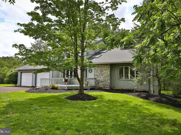 20 Hillendale Rd, Perkasie, PA 18944