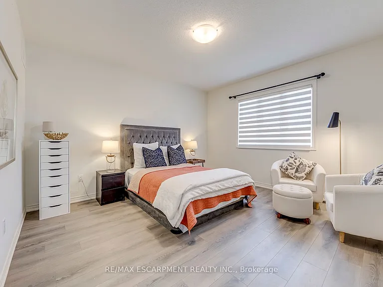 407 Skinner Rd — Photo 17