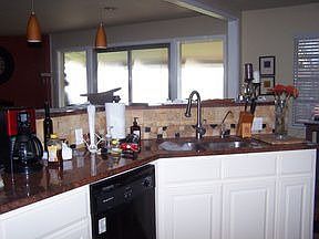 3rd image of 2617 Mountainview Dr