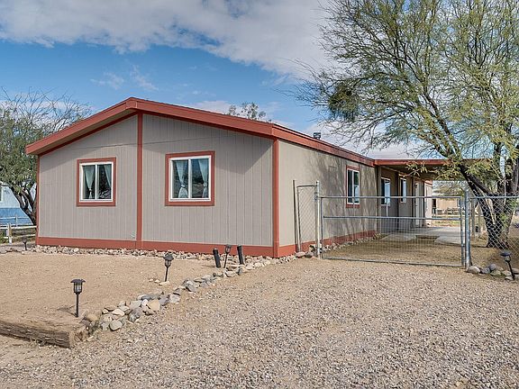 4th image of 10810 W Warfield Cir