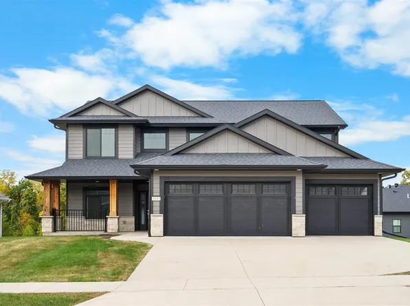 1643 Avalon Pl, Iowa City, IA 52245