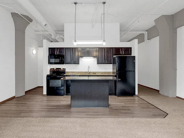 Skinner Macaroni Lofts — Photo 9