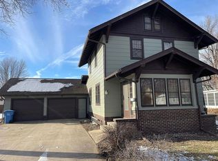 927 2nd Ave SW, Le Mars, IA 51031