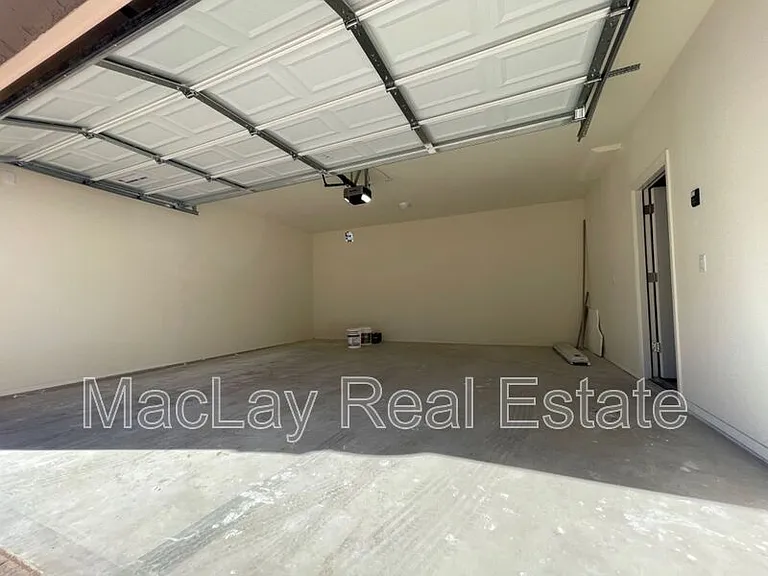 10024 E Isleta Ave — Photo 25