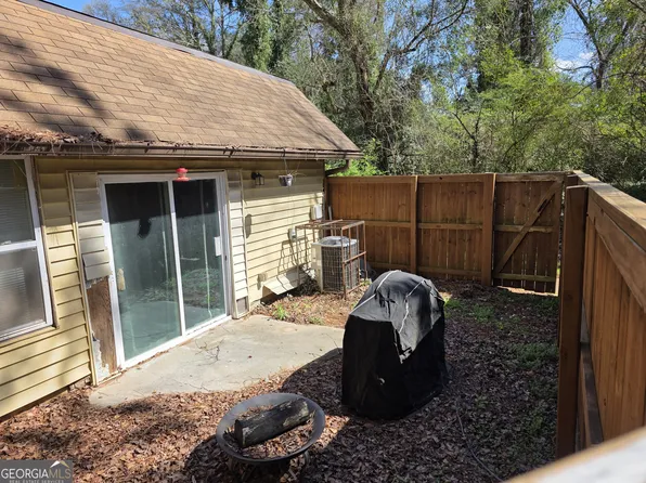 3183 Nectarine Cir, Decatur, GA 30034