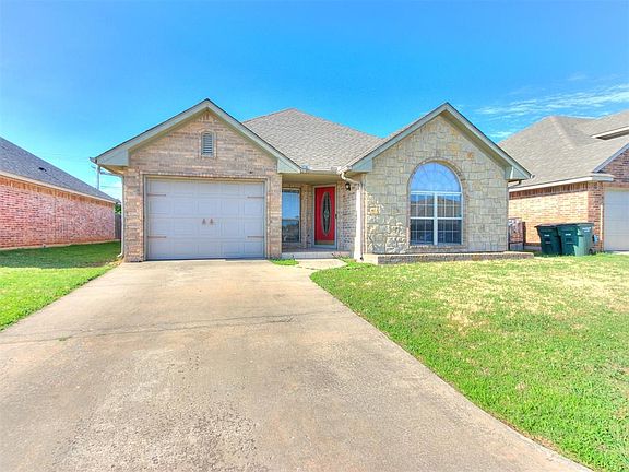 3rd image of 4720 Loch Ln