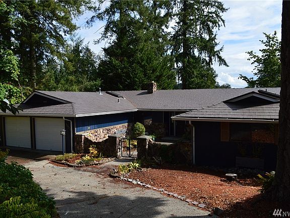 2nd image of 1642 Mill Dr SE