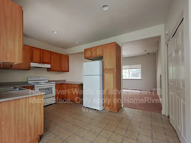 3000 Sippy Ln #A — Photo 3