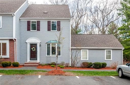 1st image of 504 Foxwood Cir