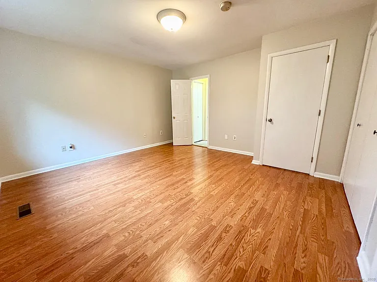 1 Horizon Dr #11 — Photo 16