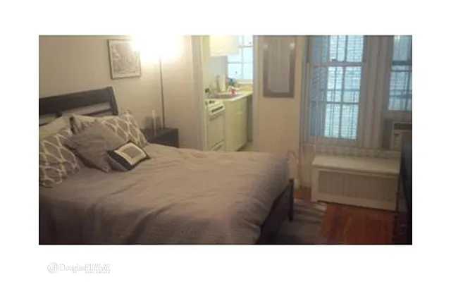 Rented by Douglas Elliman | media 13