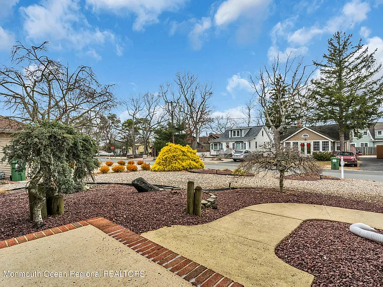 505 Buhler Ave — Photo 7