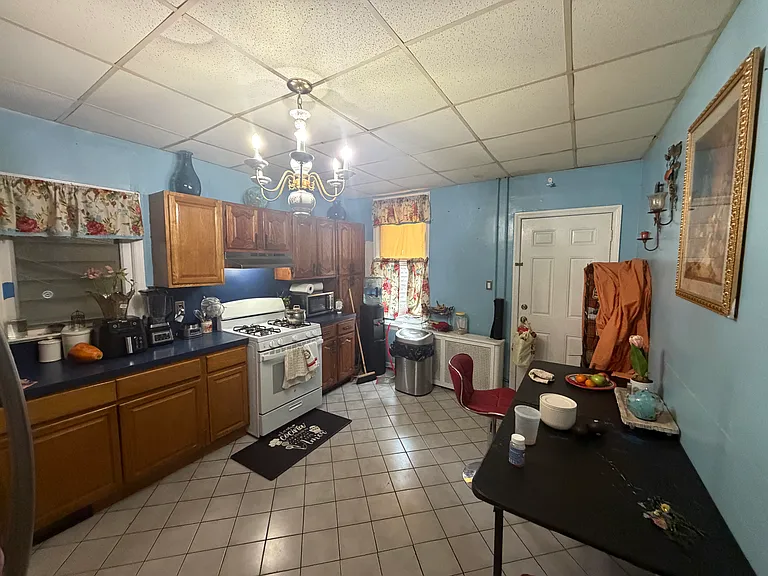 414 Monastery Pl #1 — Photo 6
