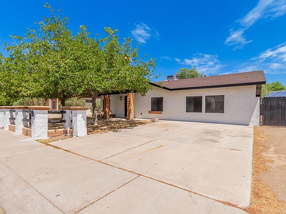 2nd image of 7238 W Montebello Ave