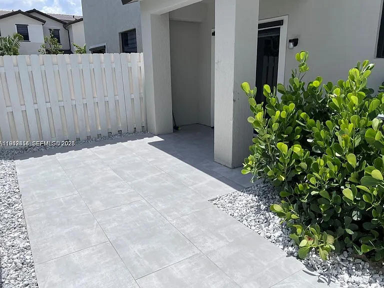 15903 SW 2nd Pl #15903 — Photo 14