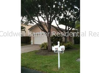 15440 SW 138th Ter, Miami, FL 33196