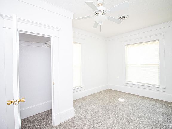 5th image of 120 E 9th St
