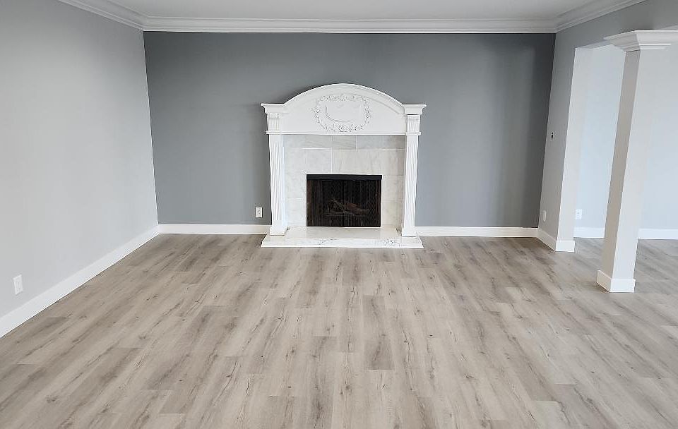 1st image of 18075 Karen Dr