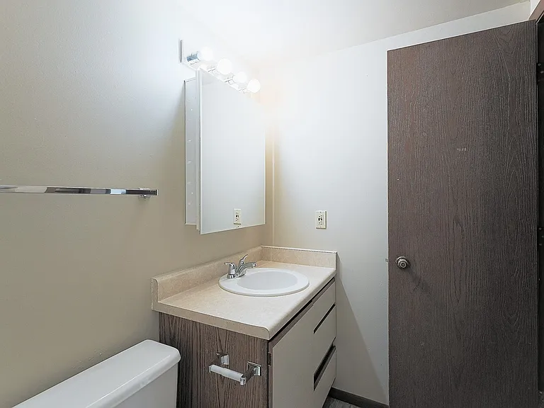 535 North 23rd St — Photo 25
