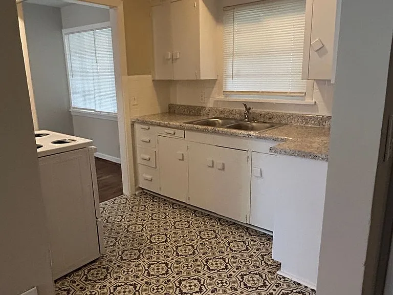 1205 Christine Ave #B — Photo 5